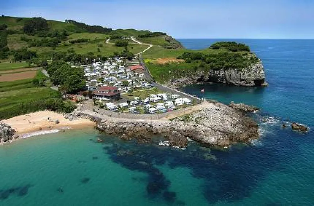 Camping Playa De Isla