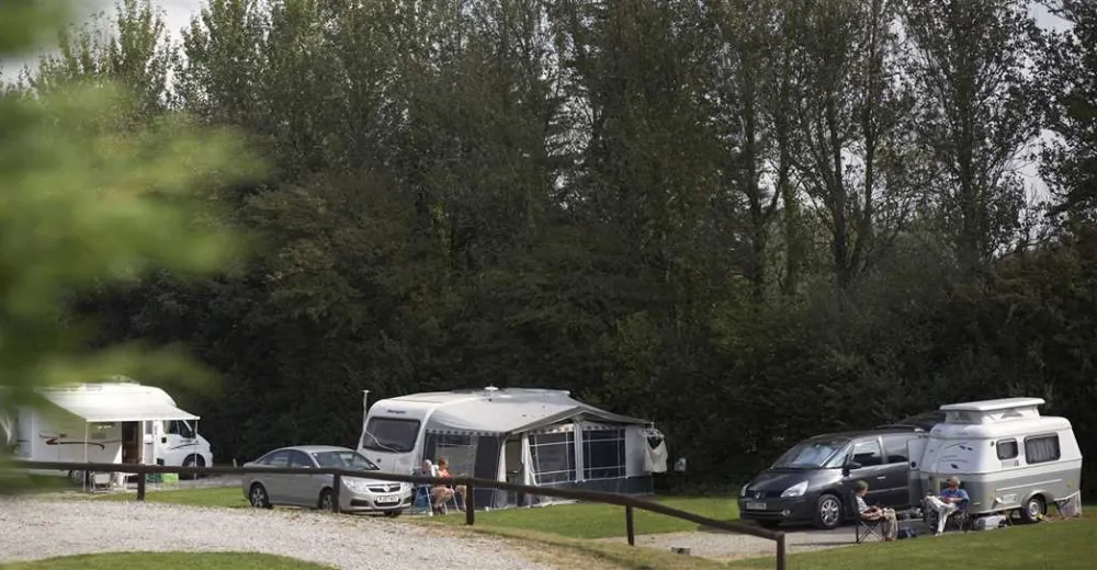 California Cross Camping and Caravanning Club Site