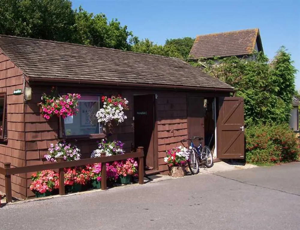 California Cross Camping and Caravanning Club Site