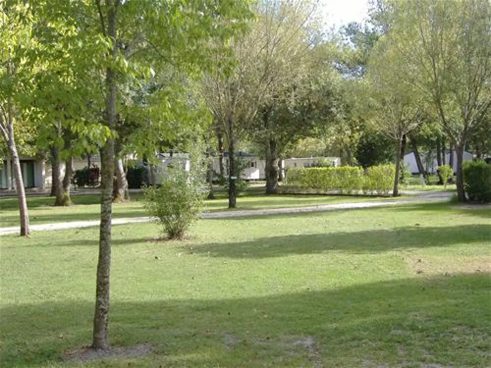 Camping Les Peupliers - Montalivet - Atlantique