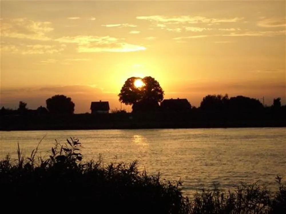 Camping Land an der Elbe bei Hamburg