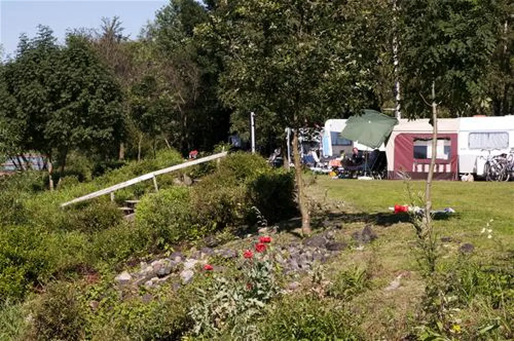 Camping Land an der Elbe bei Hamburg