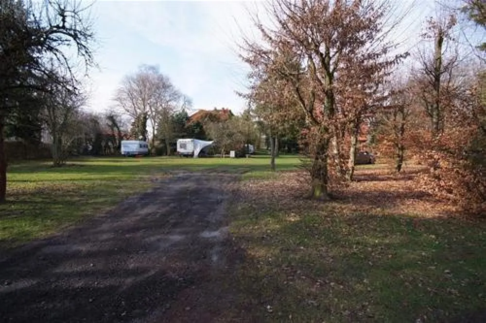 Camping Land an der Elbe bei Hamburg