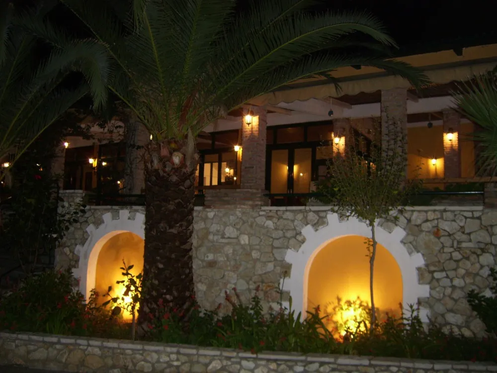 Campsite Aginara Beach