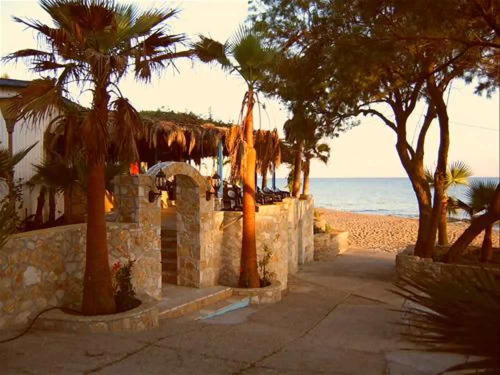 Campsite Aginara Beach