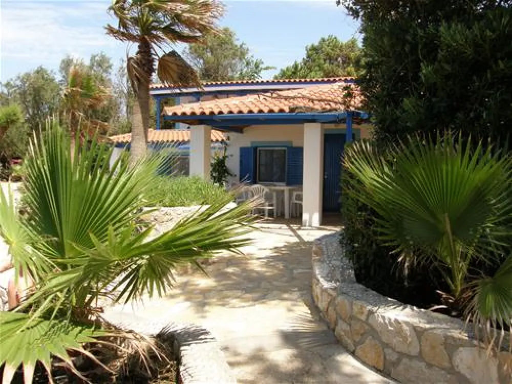 Campsite Aginara Beach