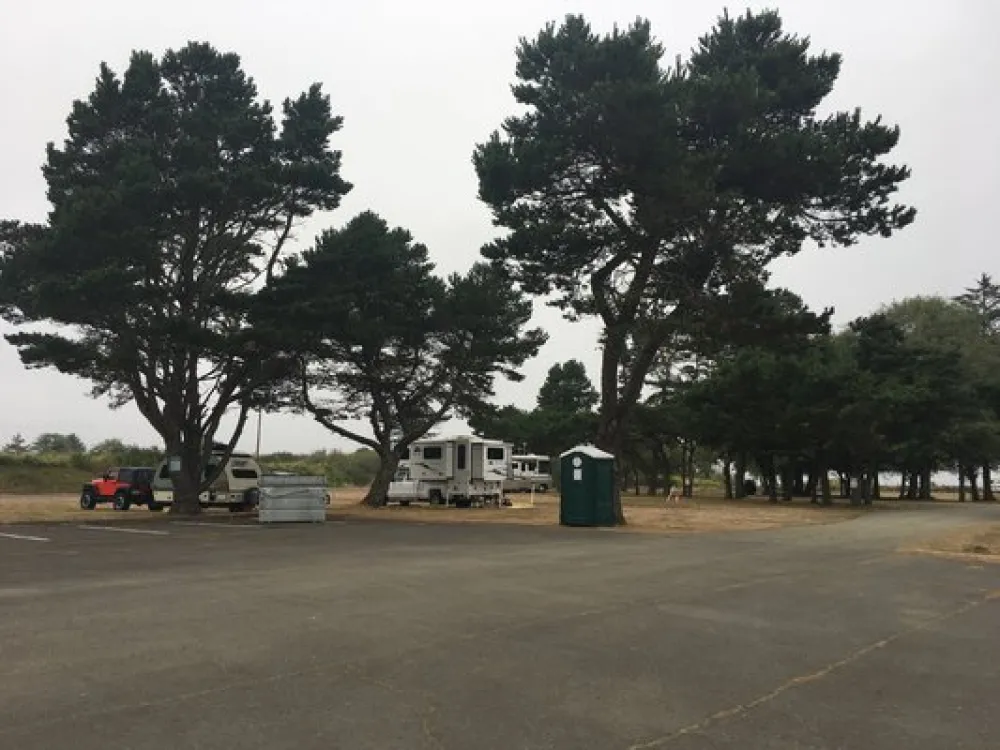 Hammond Marina RV Park