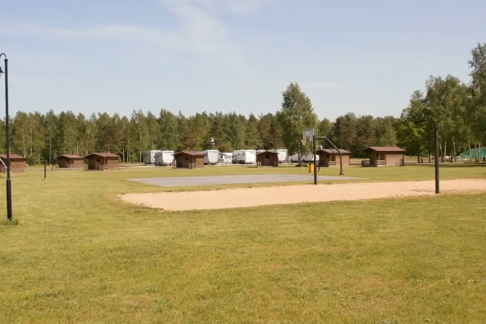 Suure Töllu Puhkeküla