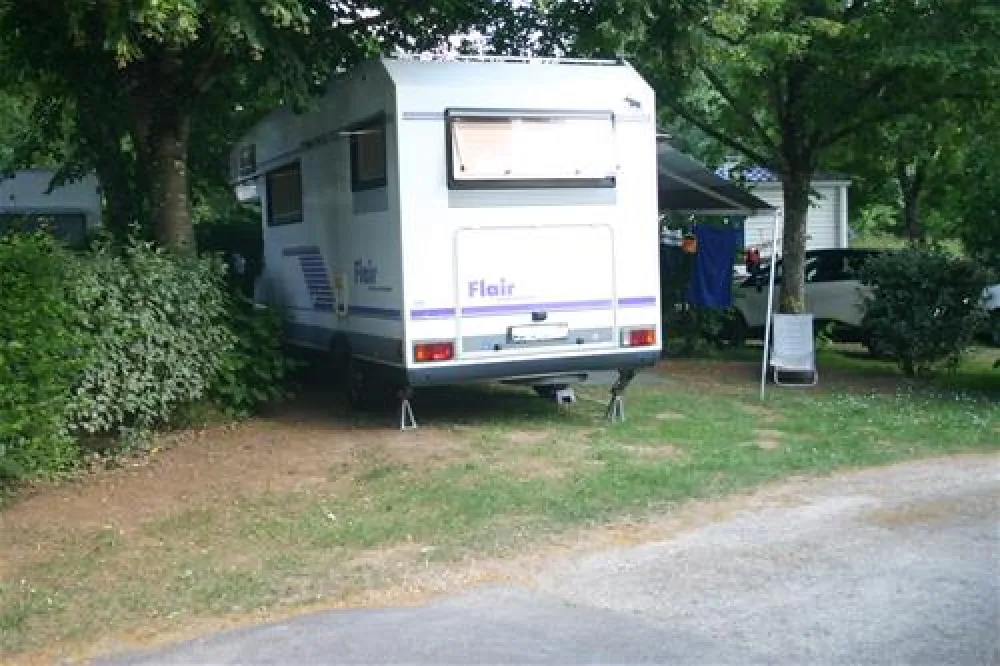 Camping Le Moulin du Bleufond-Lascaux