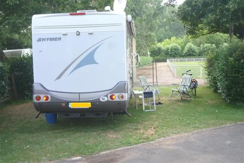 Camping Le Moulin du Bleufond-Lascaux