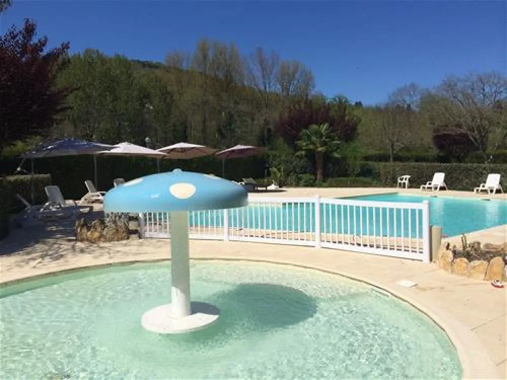 Camping Le Moulin du Bleufond-Lascaux