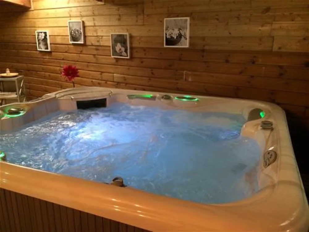 Camping Le Moulin du Bleufond-Lascaux