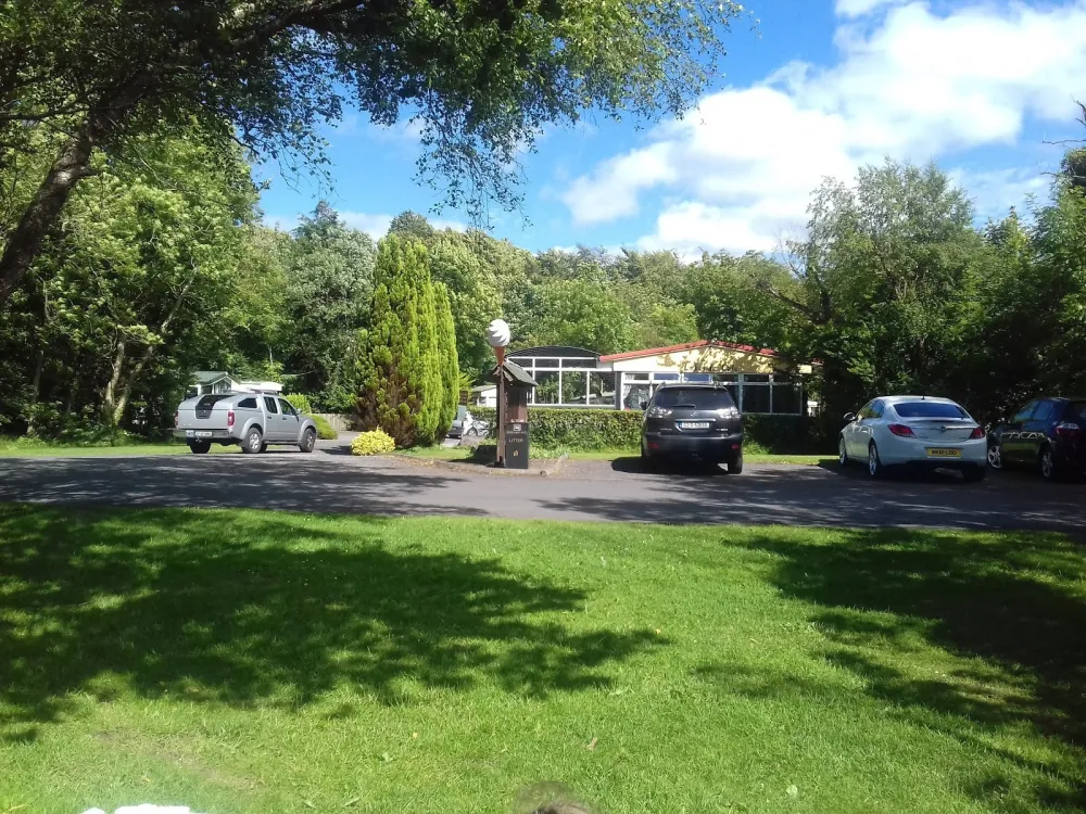 Lough Ennell C. & C. Park