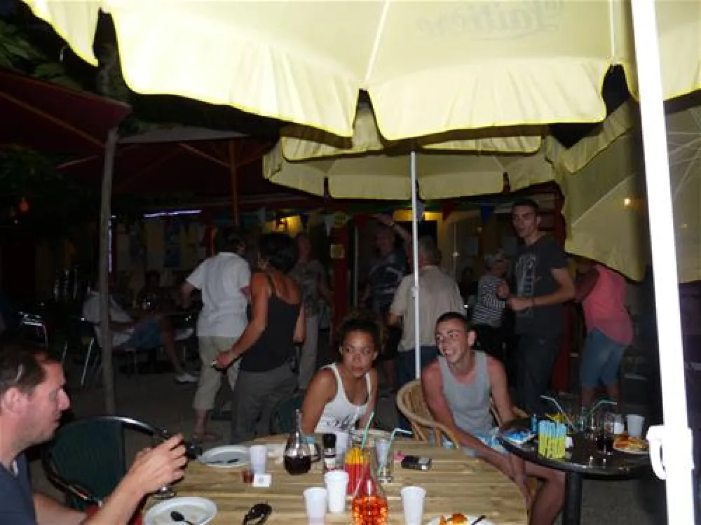 Camping Domaine Du Vernis  