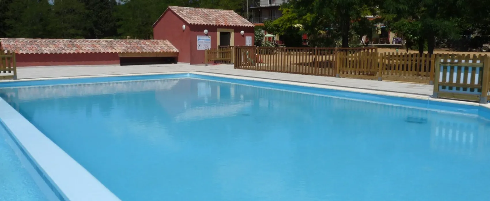 Camping Domaine Du Vernis  