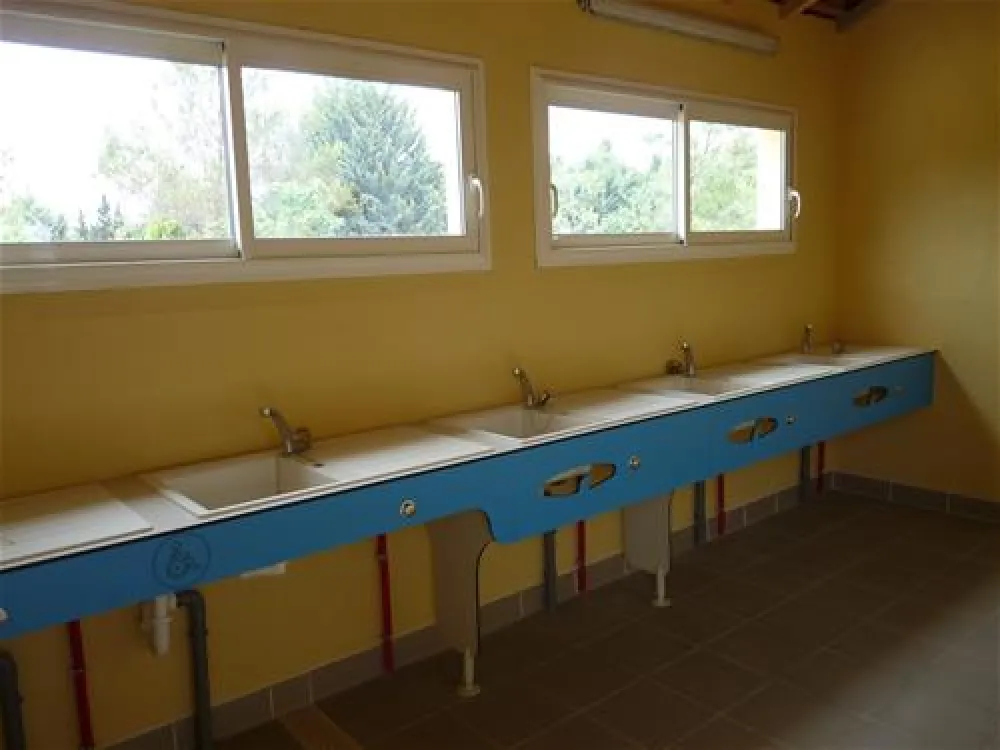 Camping Domaine Du Vernis  