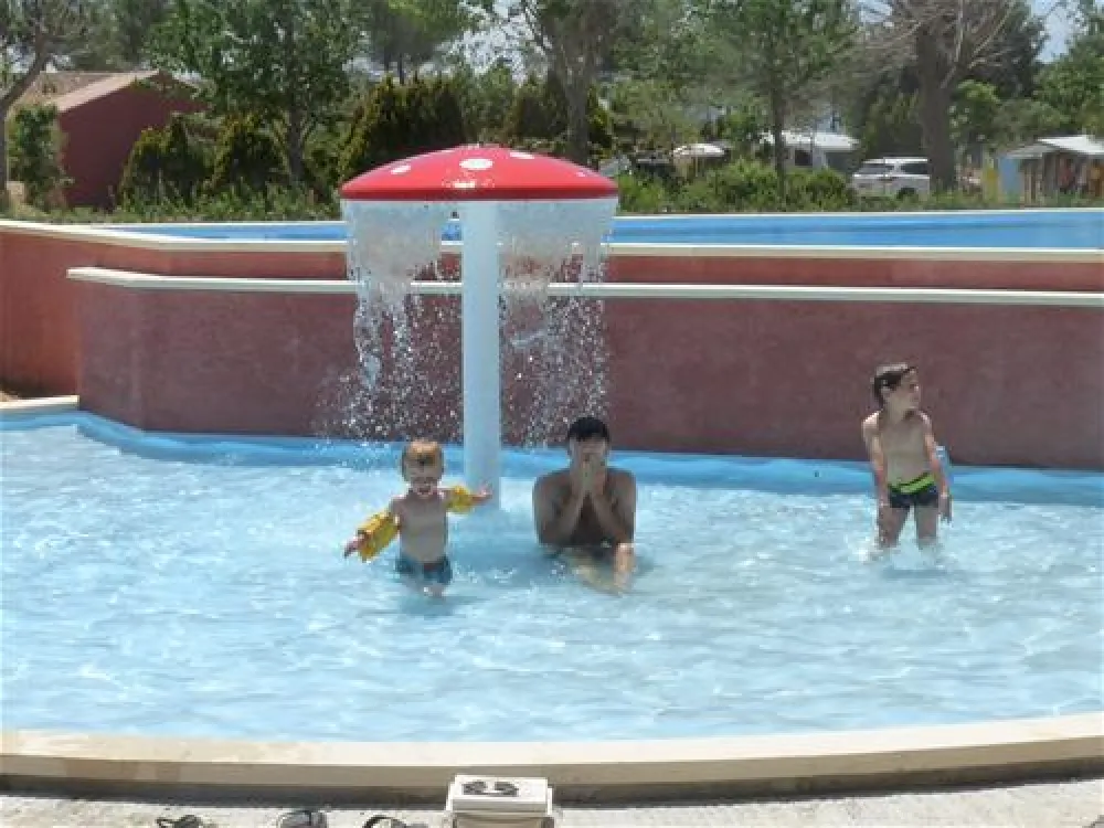 Camping Domaine Du Vernis  