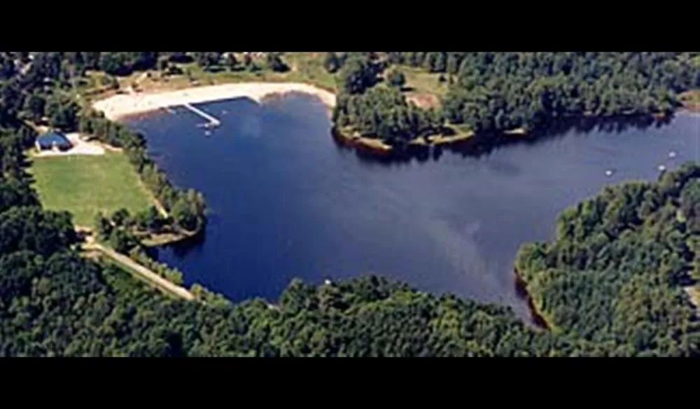 Domaine du Lac de Miel