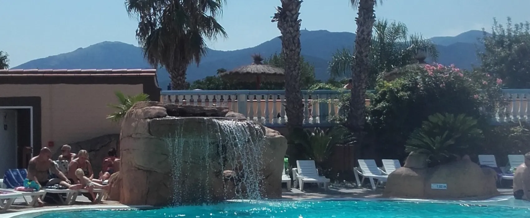 Camping Front De Mer  