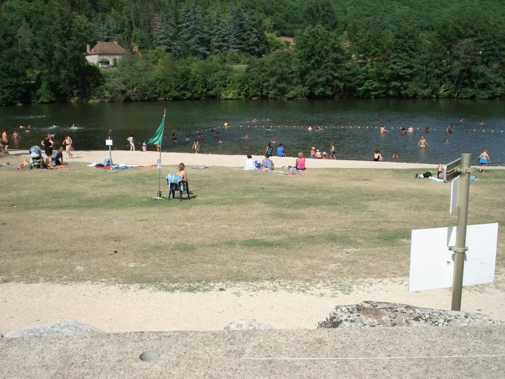 Camping De La Plage  