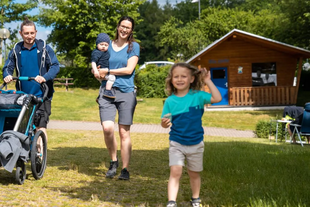 ****Campingplatz Gunzenberg Talsperre Pöhl