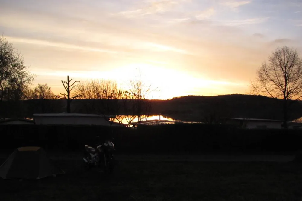 ****Campingplatz Gunzenberg Talsperre Pöhl
