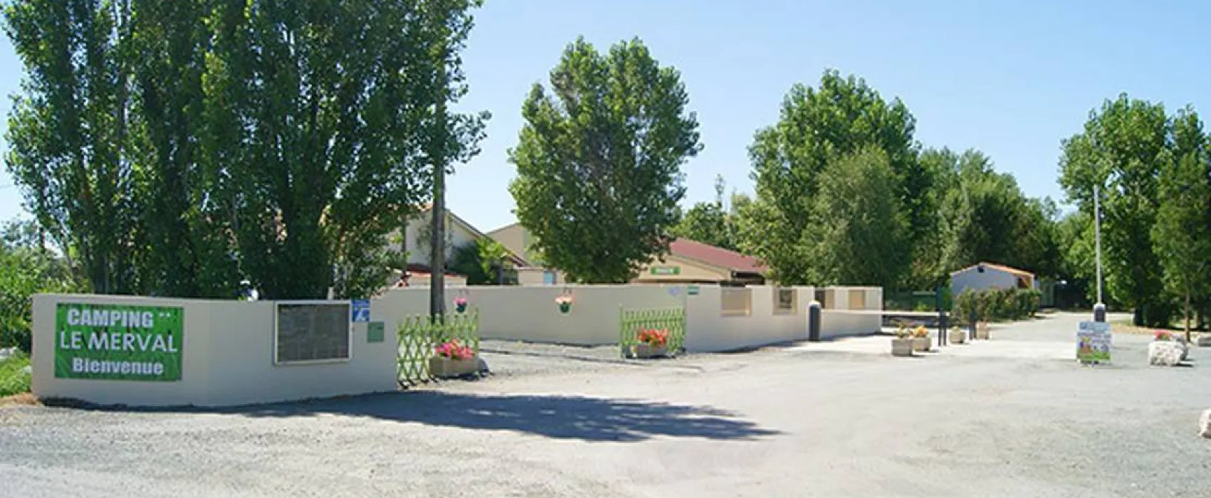 Flower Camping le Merval