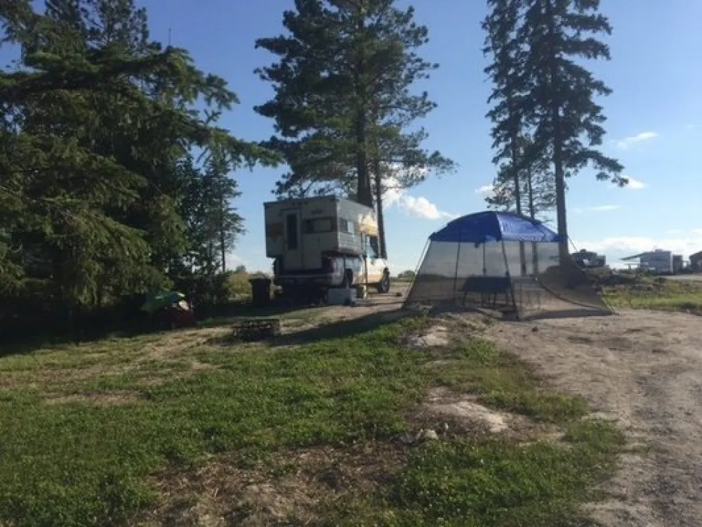 The Pines of Kabetogama Resort