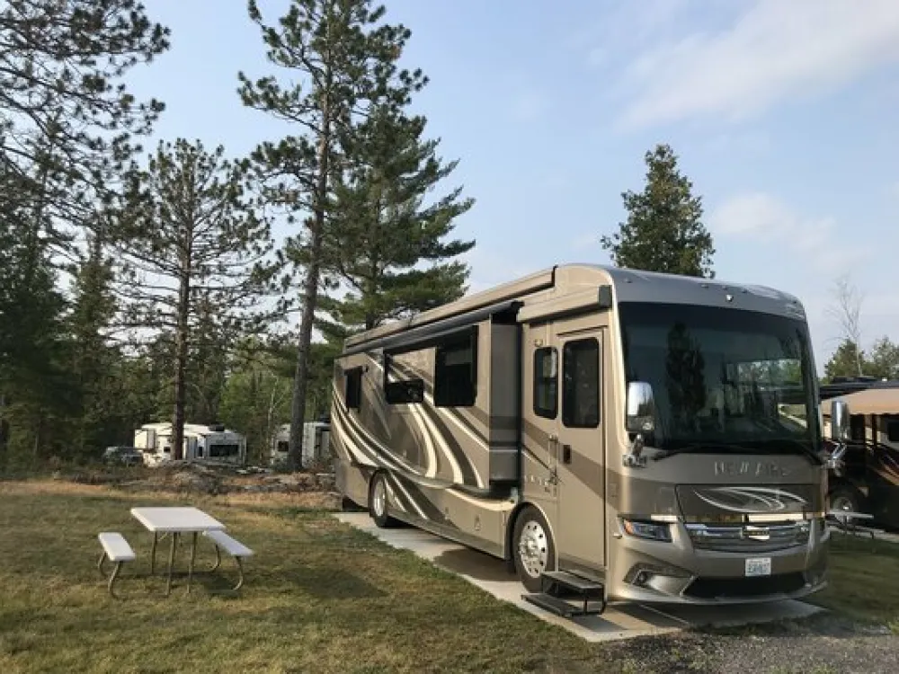 The Pines of Kabetogama Resort