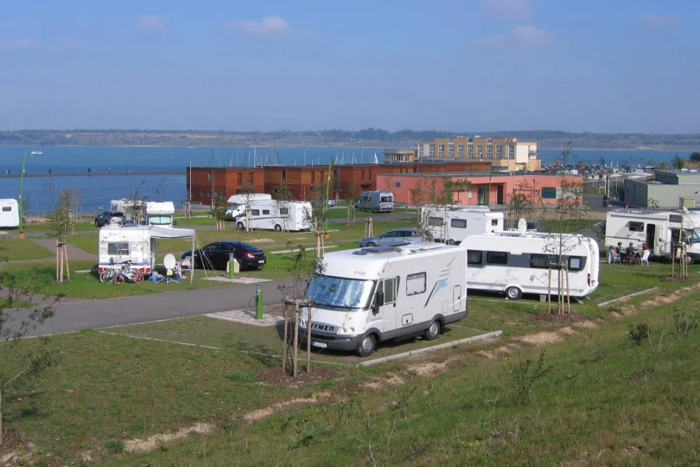 LAGOVIDA – Das Ferienresort am Störmthaler See