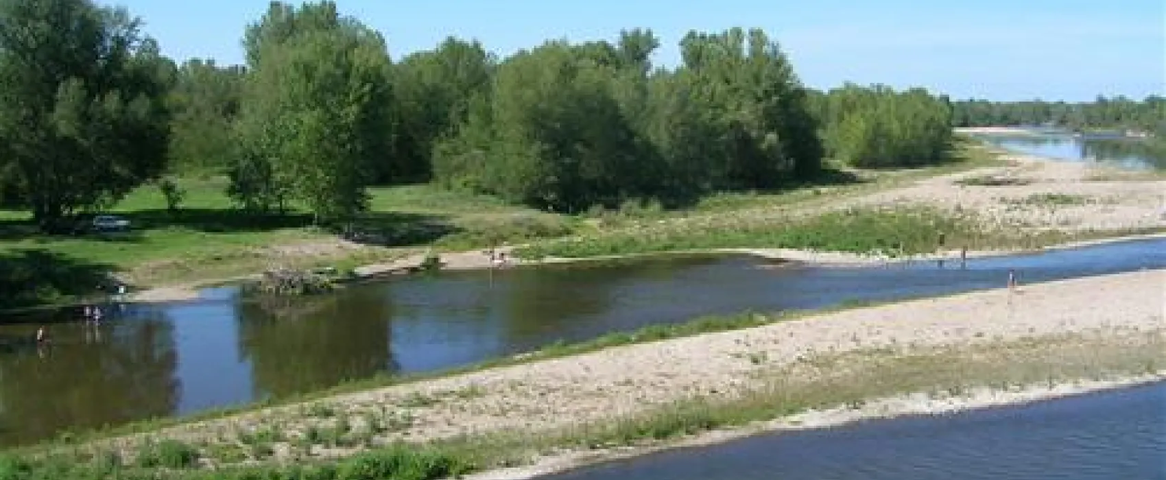 CanoeCamping La Courtine plage pro NATURE