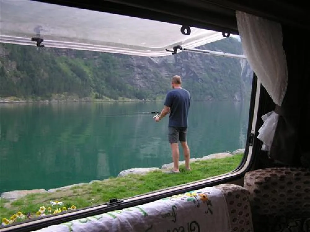 Grande Hytteutleige Og Camping