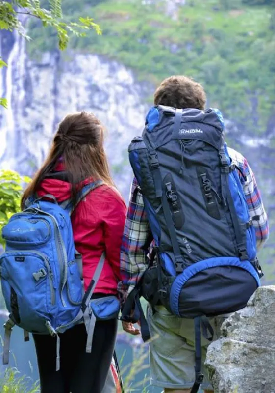 Grande Hytteutleige Og Camping