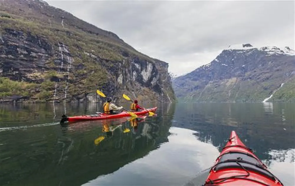 Grande Hytteutleige Og Camping