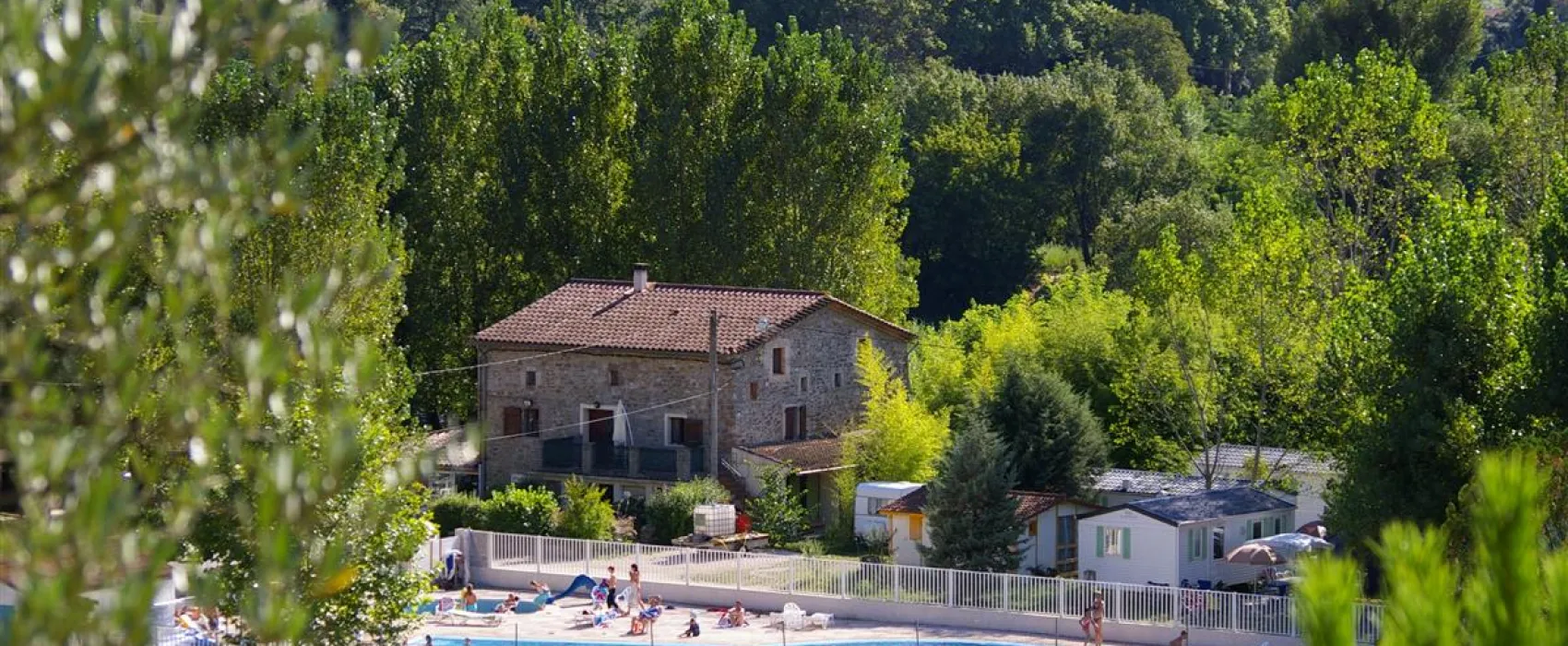 Camping Le Pradal  