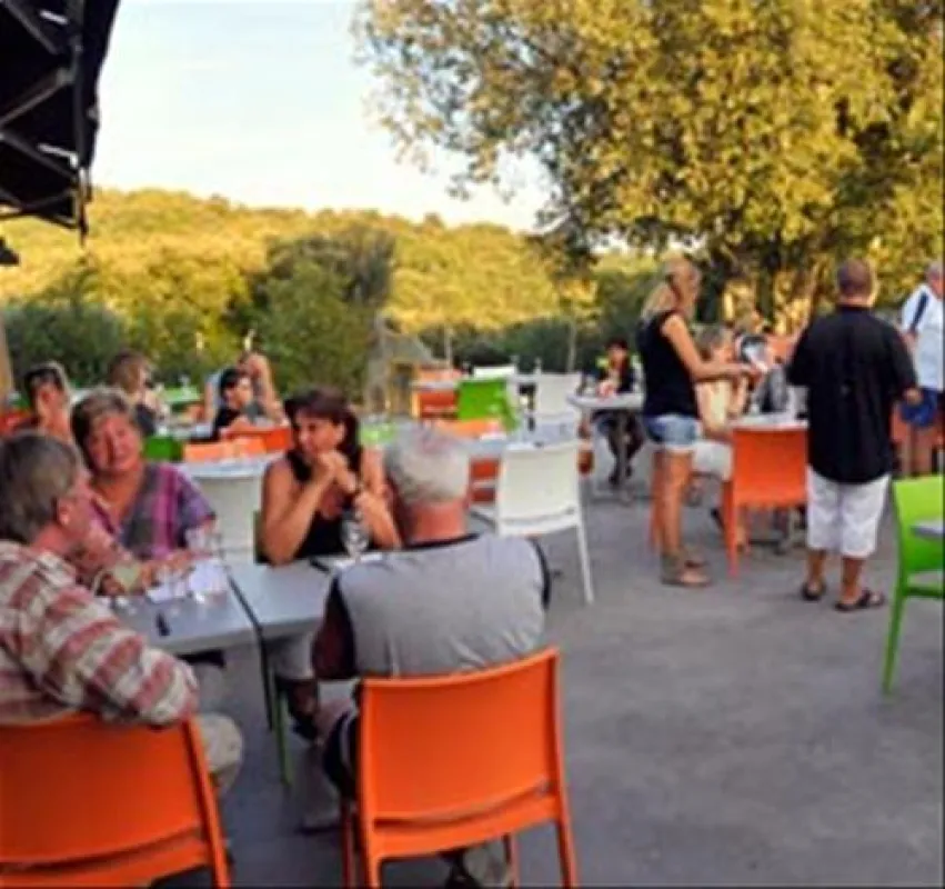 Camping Les Cascades  