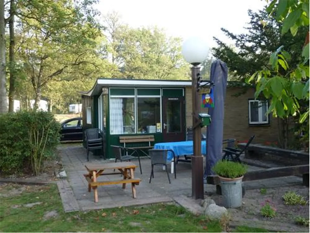 Kampeerterrein "De Meene" in Buurse