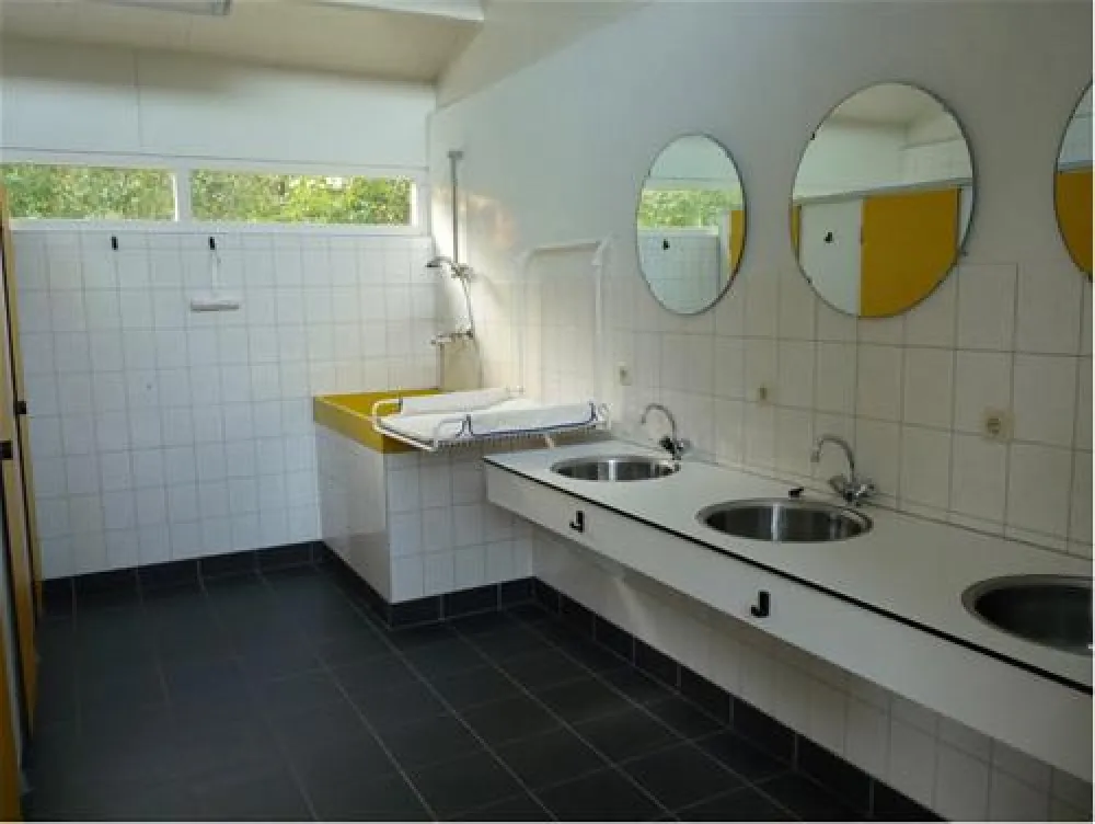 Kampeerterrein "De Meene" in Buurse