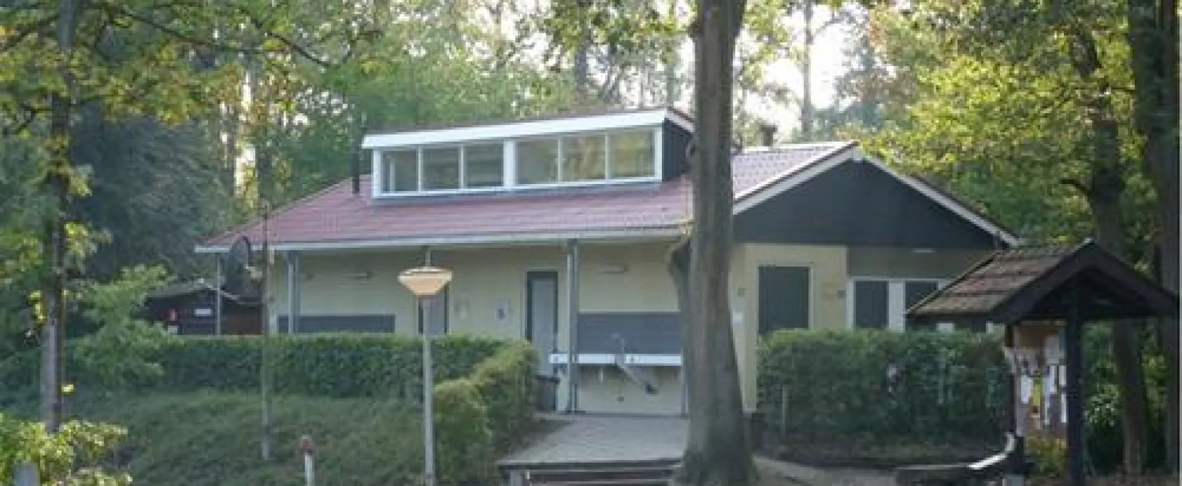 Kampeerterrein "De Meene" in Buurse