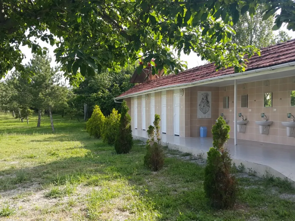 Asikoglu Tourist Camp