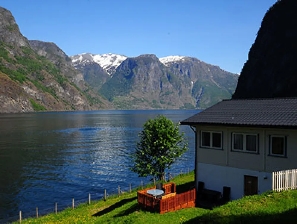 Undredal Fjord Camping