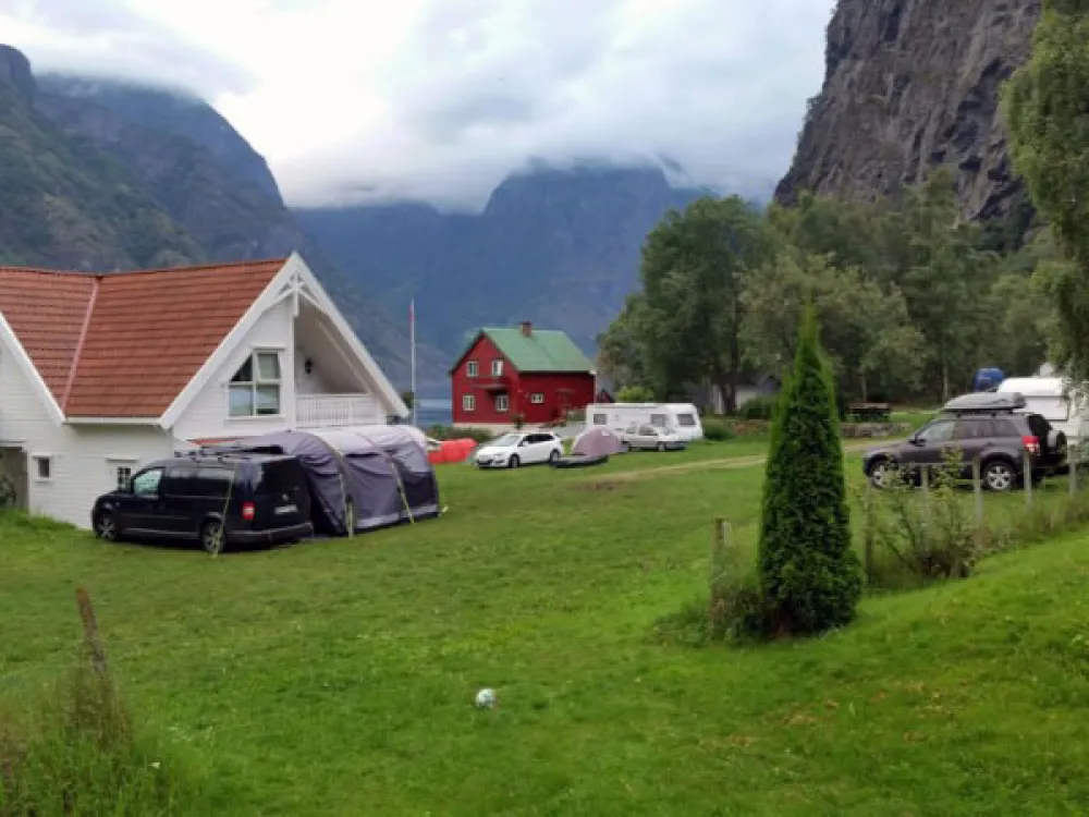Undredal Fjord Camping
