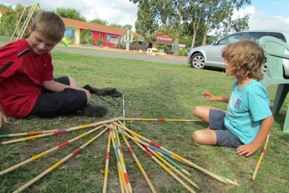 Camping Les P'tites Maisons dans la prairie