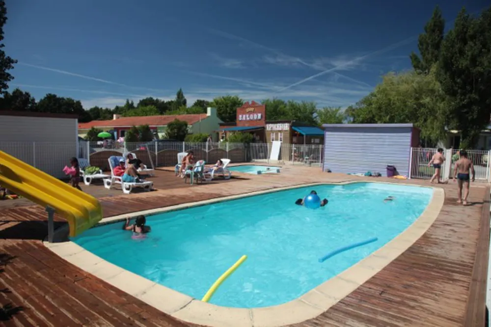 Camping Les P'tites Maisons dans la prairie