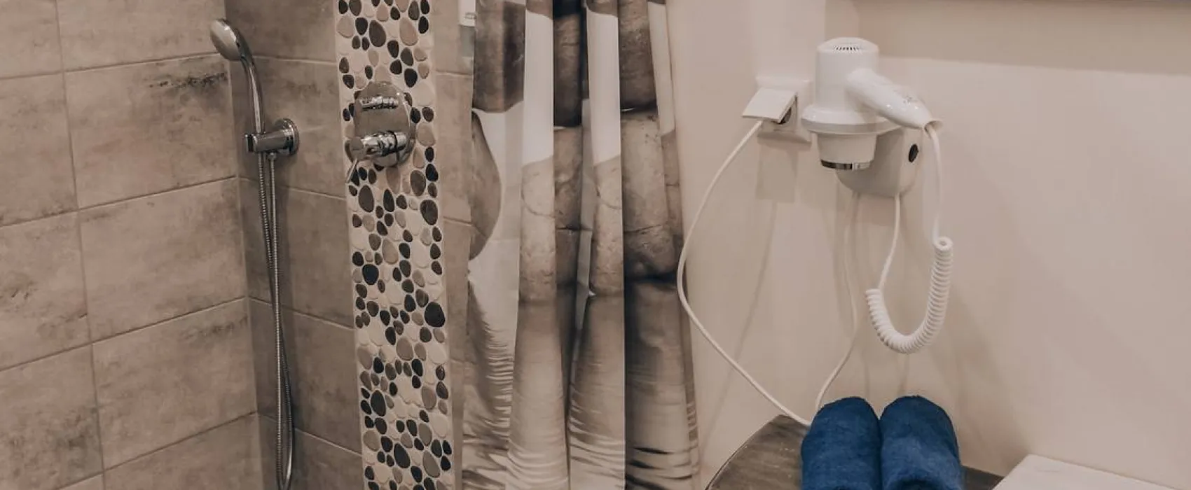 Ermistu Holiday Village