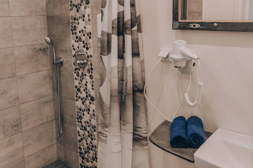 Ermistu Holiday Village