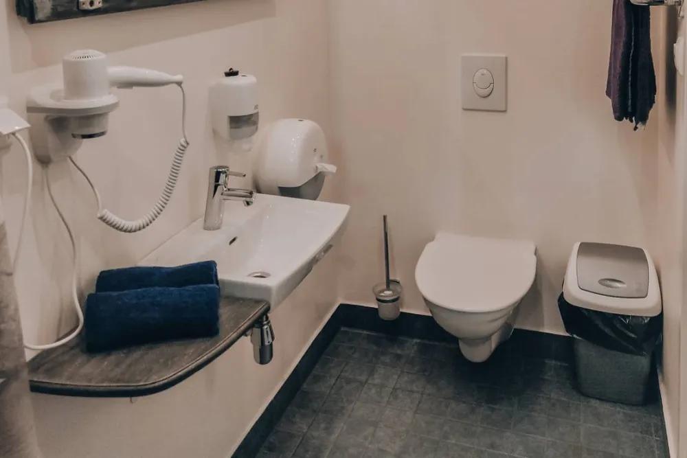 Ermistu Holiday Village