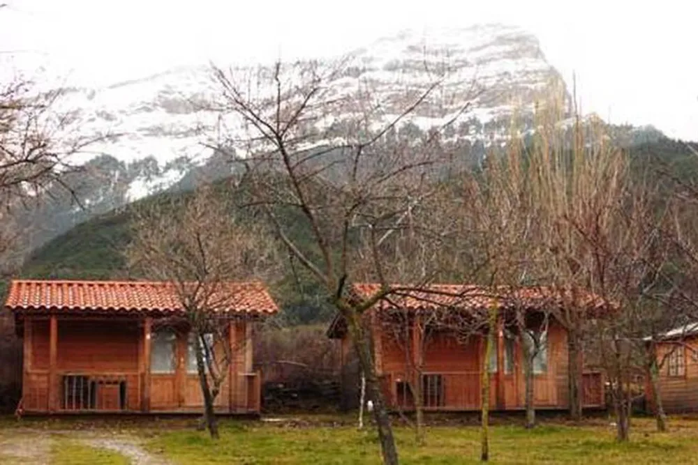 Camping Peña Oroel