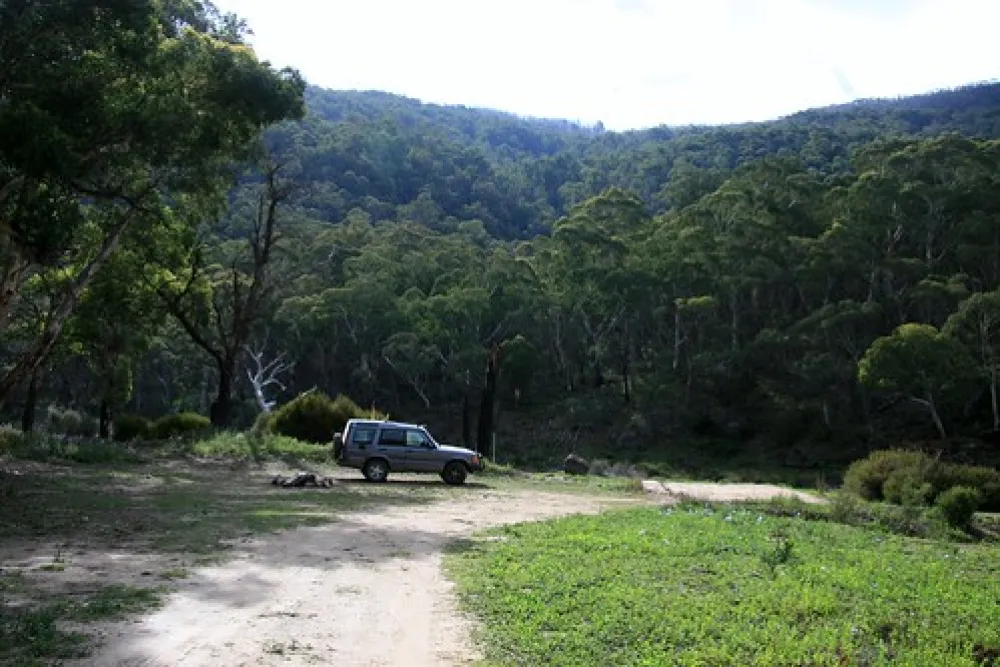 Island Bend Campground