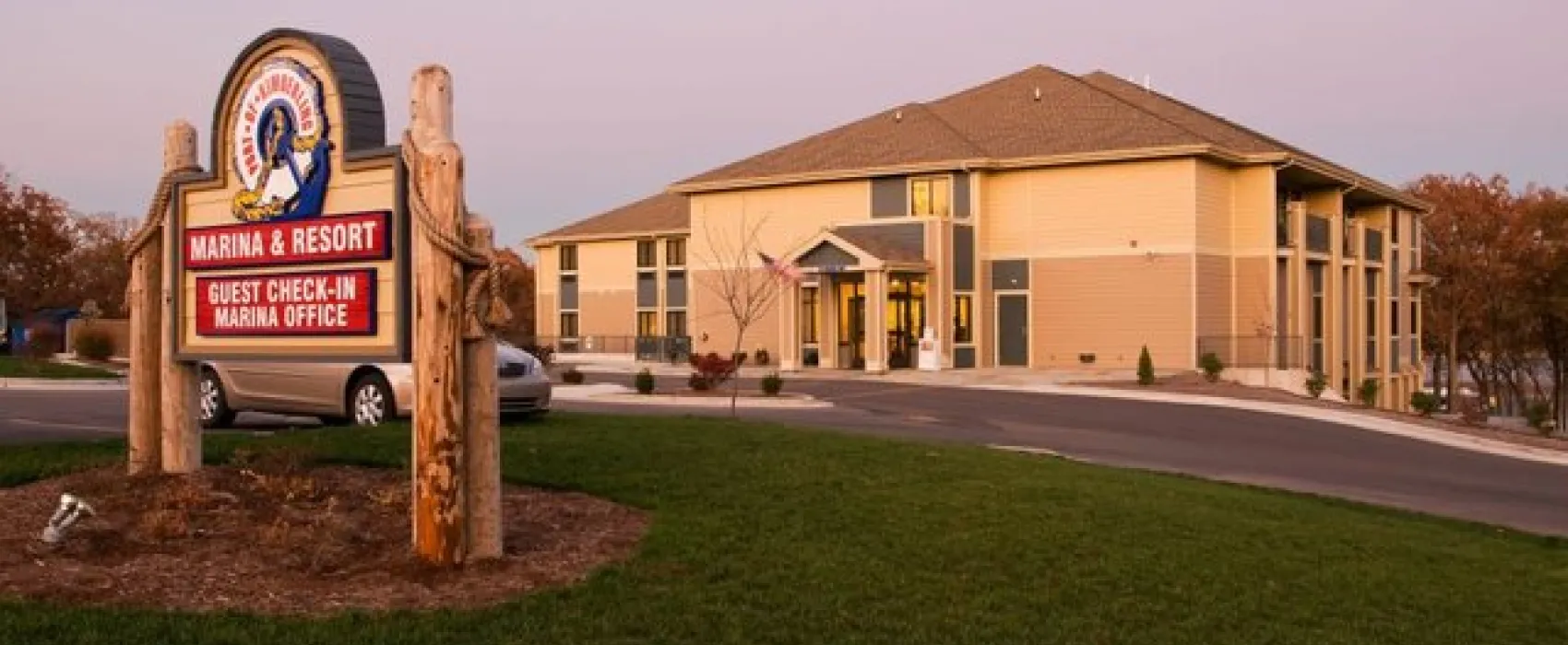 Port of Kimberling Resort